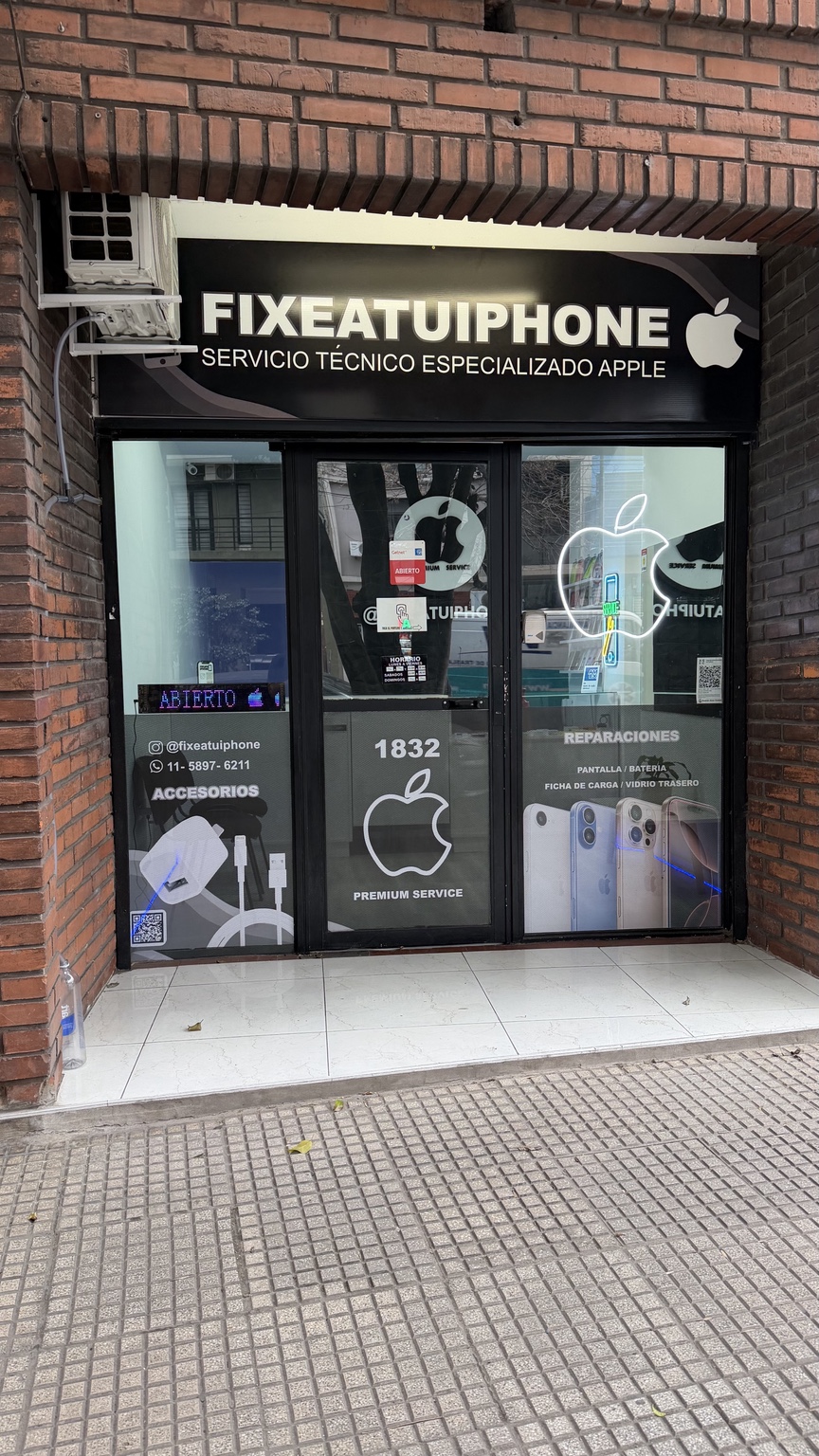 Local de FixeaTuIphone en Caballito